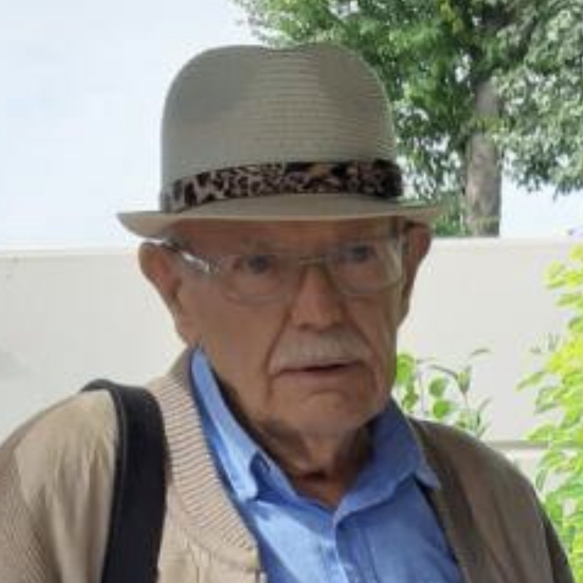 Photo de Leon DEZEQUE